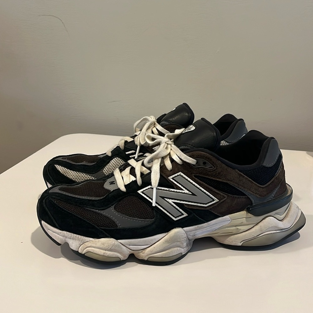 New Balance 9060 Chocolate Brown / Black US 11